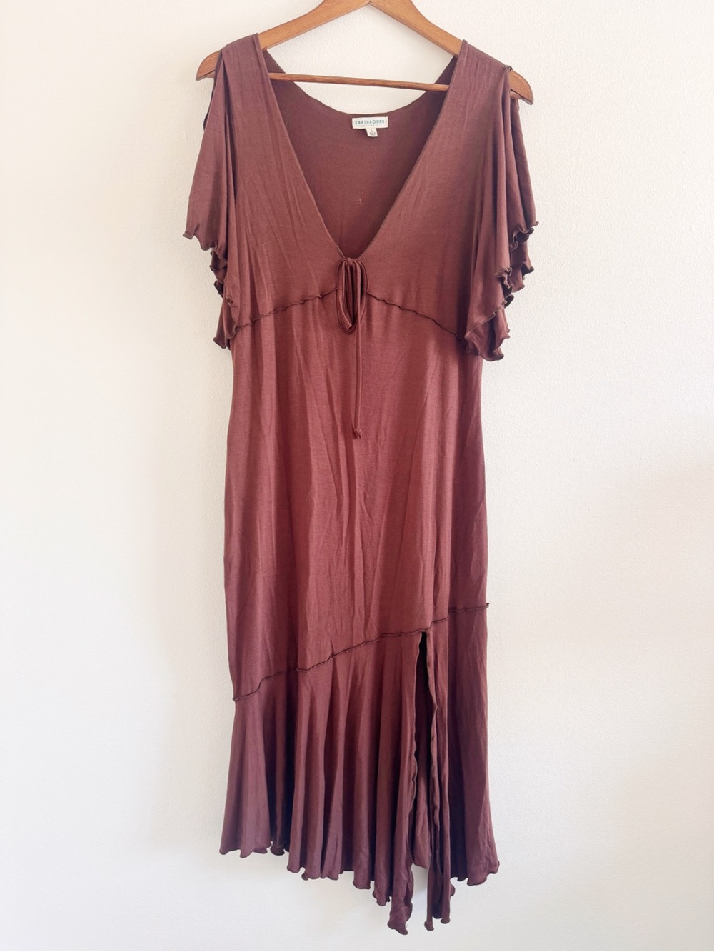 Earthbound Brown V‑Neck Tiered Midi Dress large